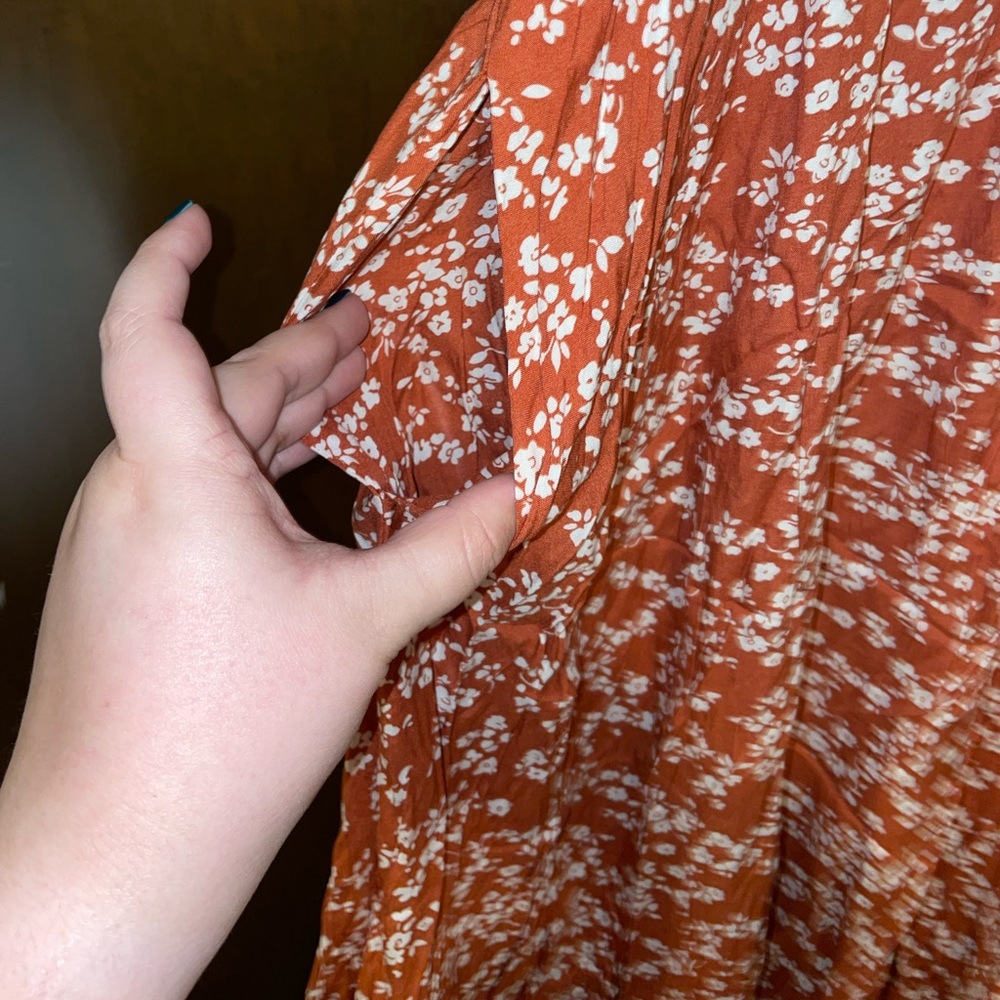 Bloomchic Midi Dress - NWT - Picture 5 of 6